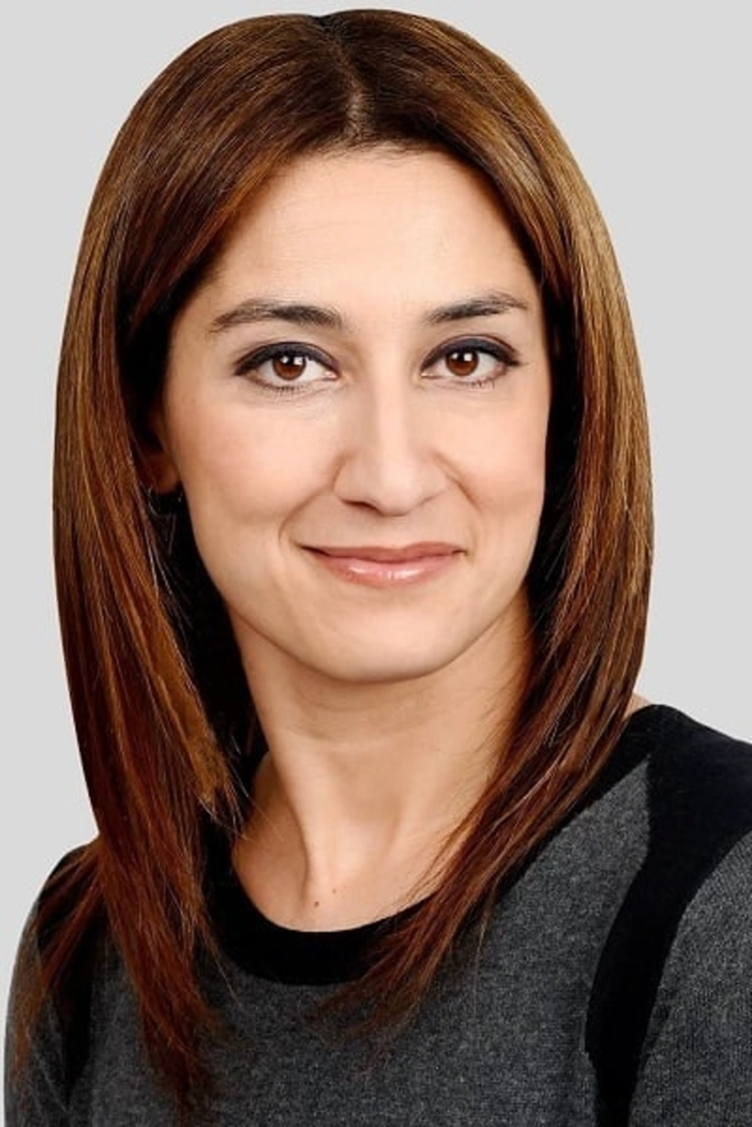 roya nikkhah