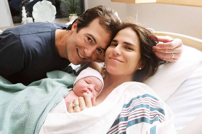 "karla souza husband"